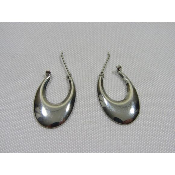 2 Pairs of Silver Tone Dangly Earrings Minimalist Neutral Y2K - Picture 3 of 5